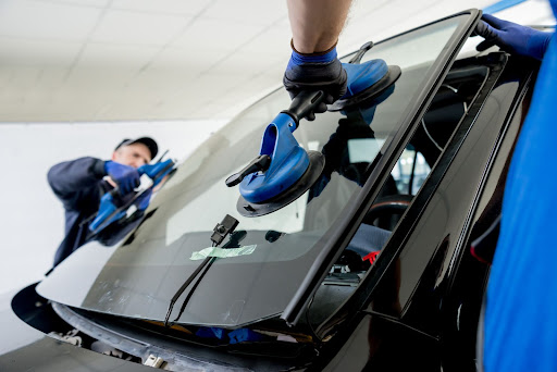 Professional-Quality Car Windshield Replacement